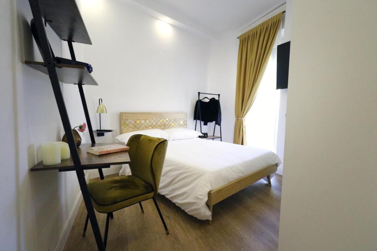 Domino Hotel Торино Екстериор снимка